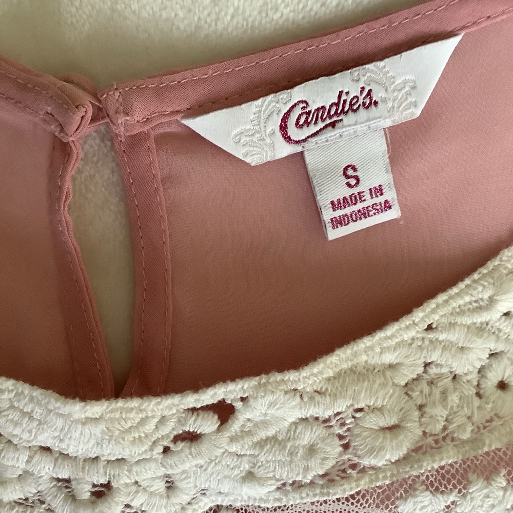 Pink & White Lace Top - Picture 6 of 9